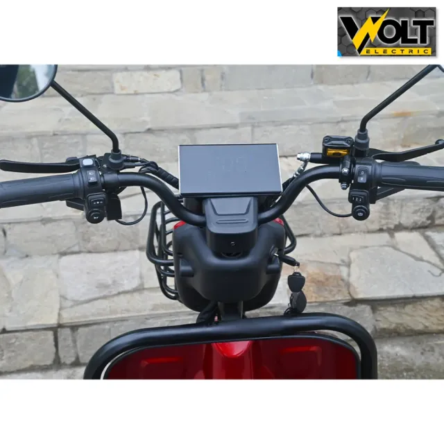 View 9 of Двуместна CARGO електрическа триколка BULLMAX A10 CE, 60V, 2800W, 20Ah, червена