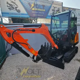 Мини багер LAIDONG NT-E25, 2.5 тона, с кабина и чупеща стрела