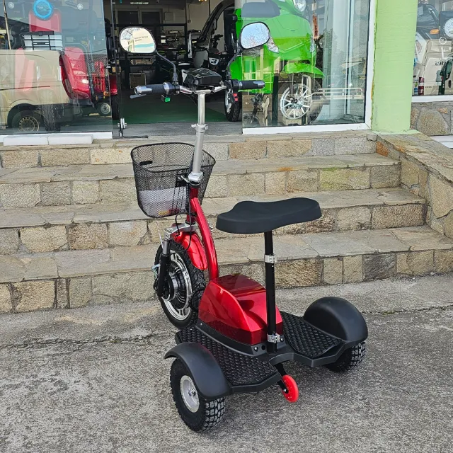 View 8 of Електрическа триколка Volt Electric A2, 750W, 48V, червена
